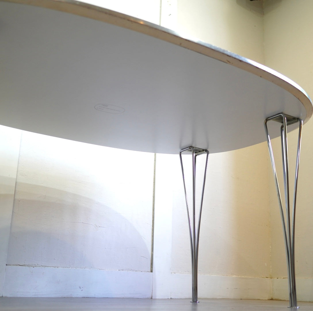 フリッツハンセン / FRITZ HANSEN スーパー楕円テーブル Bテーブル ホワイト W150 アルネ・ヤコブセン