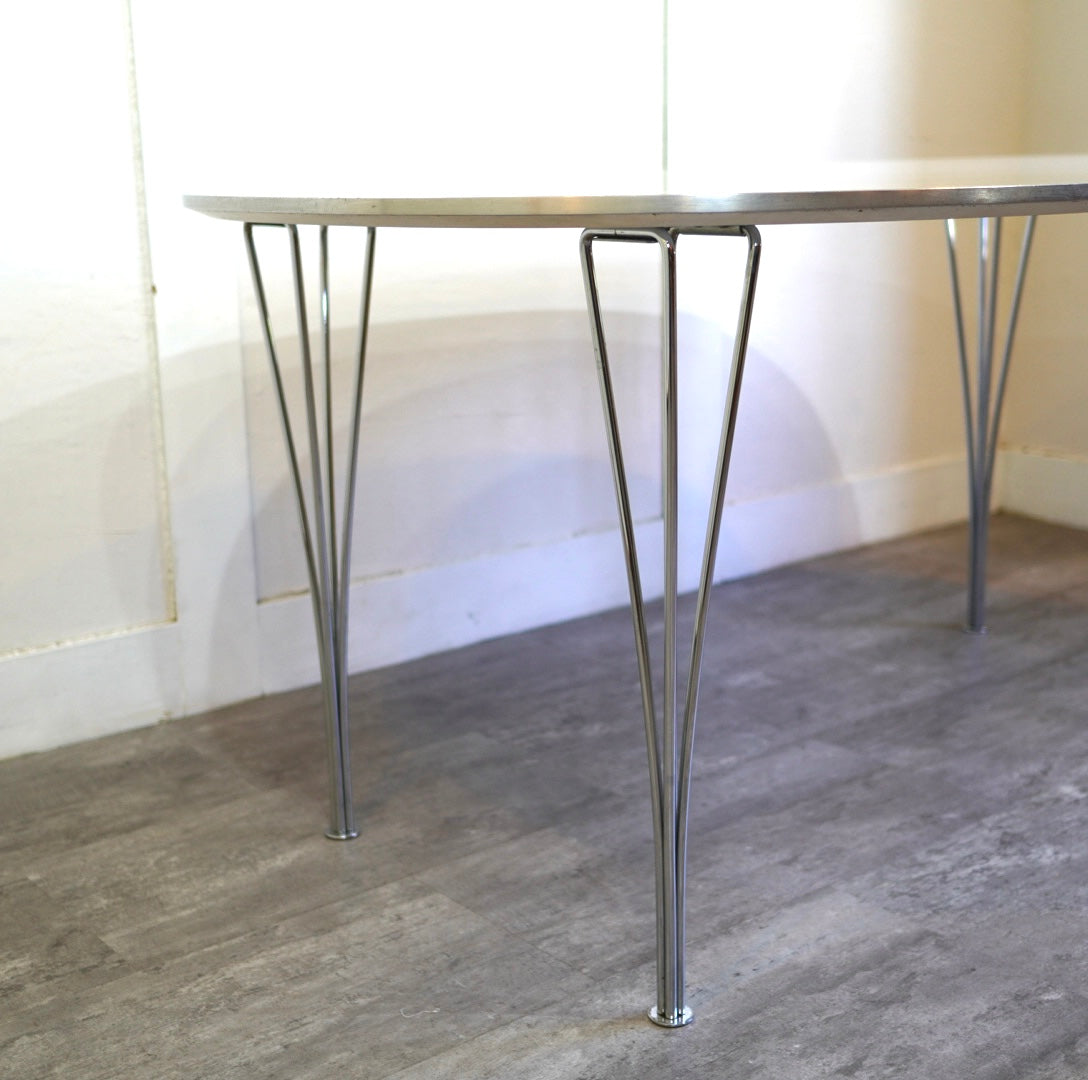 フリッツハンセン / FRITZ HANSEN スーパー楕円テーブル Bテーブル ホワイト W150 アルネ・ヤコブセン