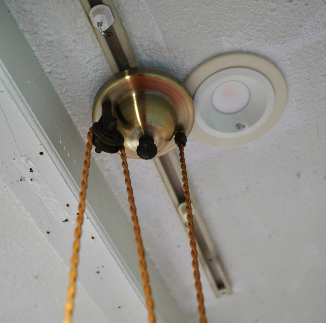 プーリーペンダントライト  真鍮シェード