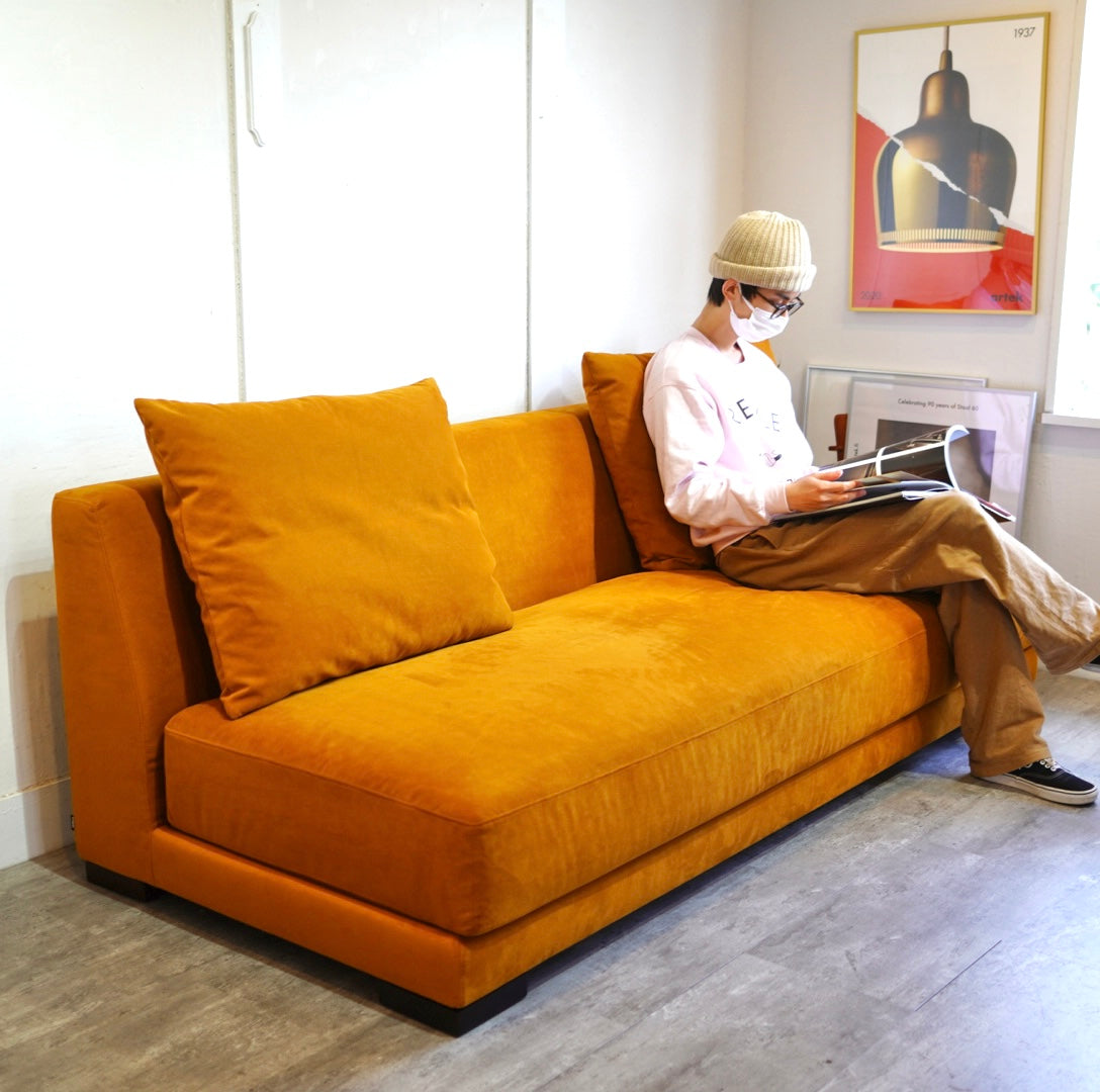 フクラ / HUKLA レジオ アームレスソファ