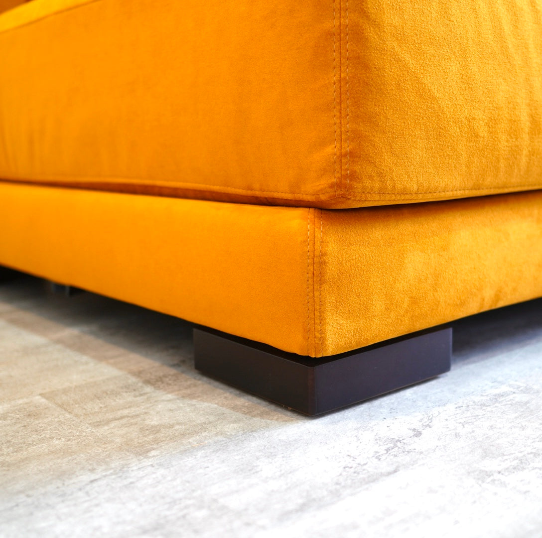 フクラ / HUKLA レジオ アームレスソファ