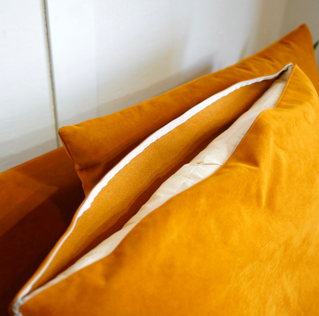 フクラ / HUKLA レジオ アームレスソファ