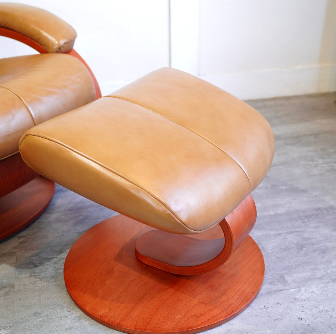 イエリアーダ / Hjellegjerde フィヨルド ウノ Cベースチェア フット