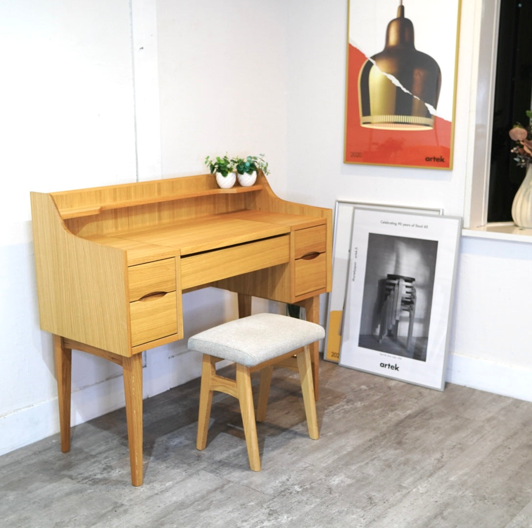 ウニコ / unico シグネ ドレッサー スツール付