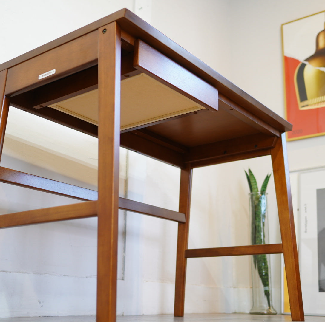 カリモク60 デスク シンプル