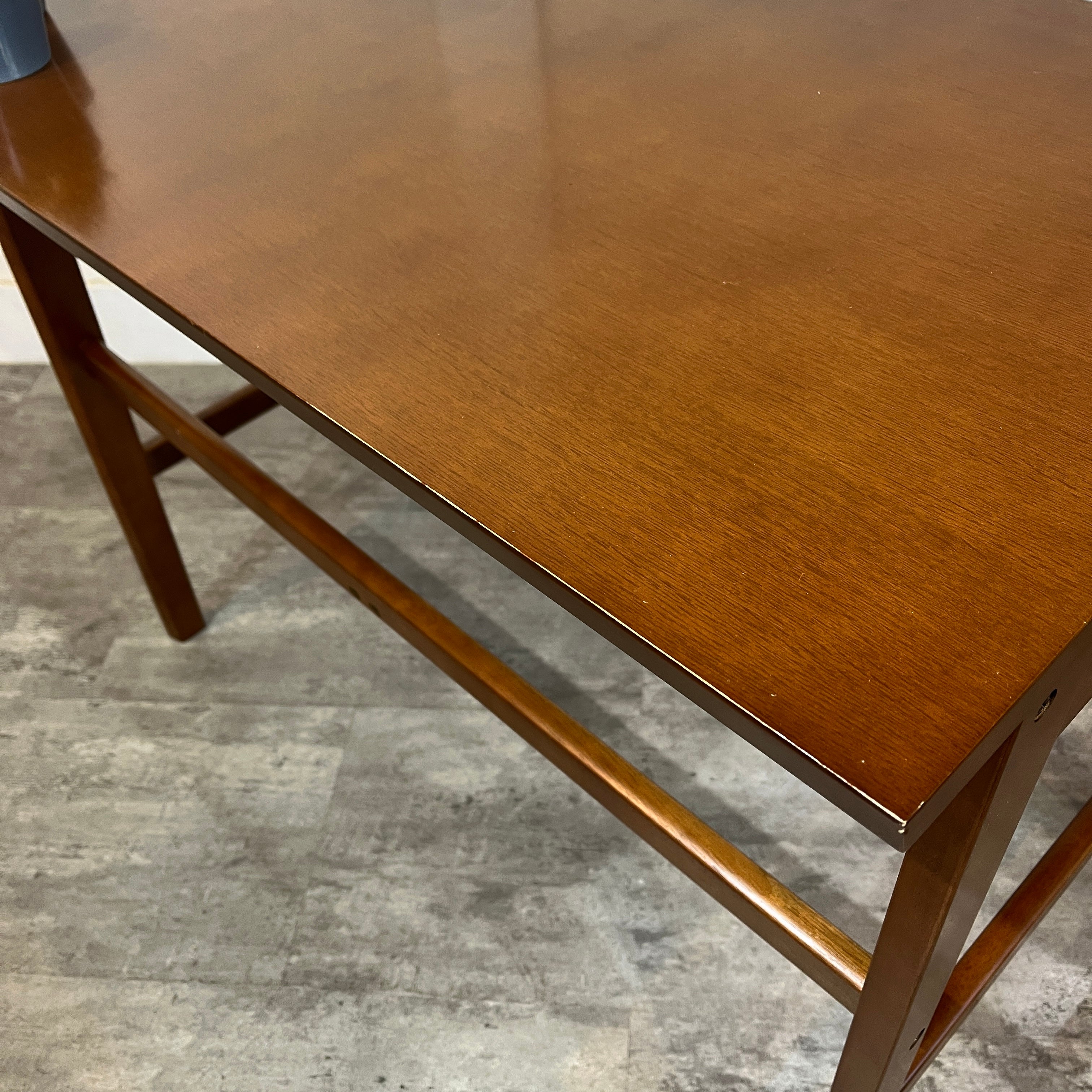 カリモク60 デスク シンプル 日本 ミッドセンチュリー 大人 木製