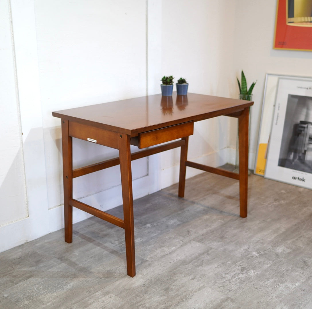 カリモク60 デスク シンプル