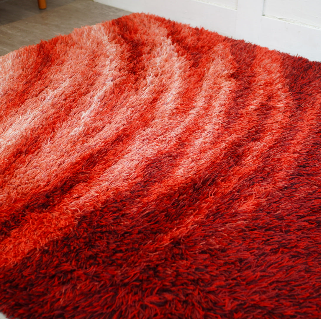 オリエンタルカーペット 山形緞通  手刺し NAMI Mandarin Red Dark ラグマット 絨毯 140×200