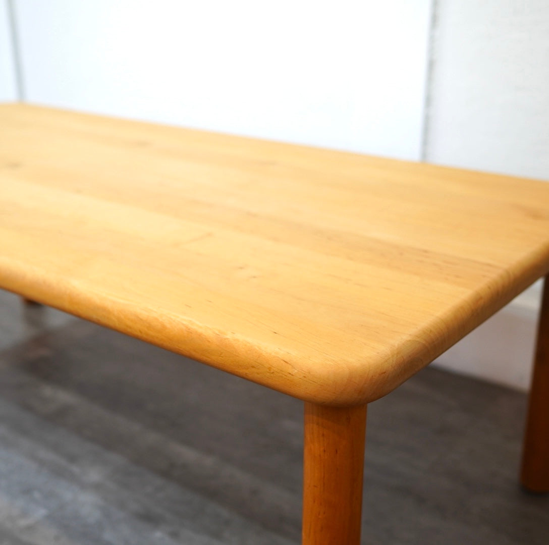 TEAM7 / ティーム7 ローテーブル 無垢アルダー材