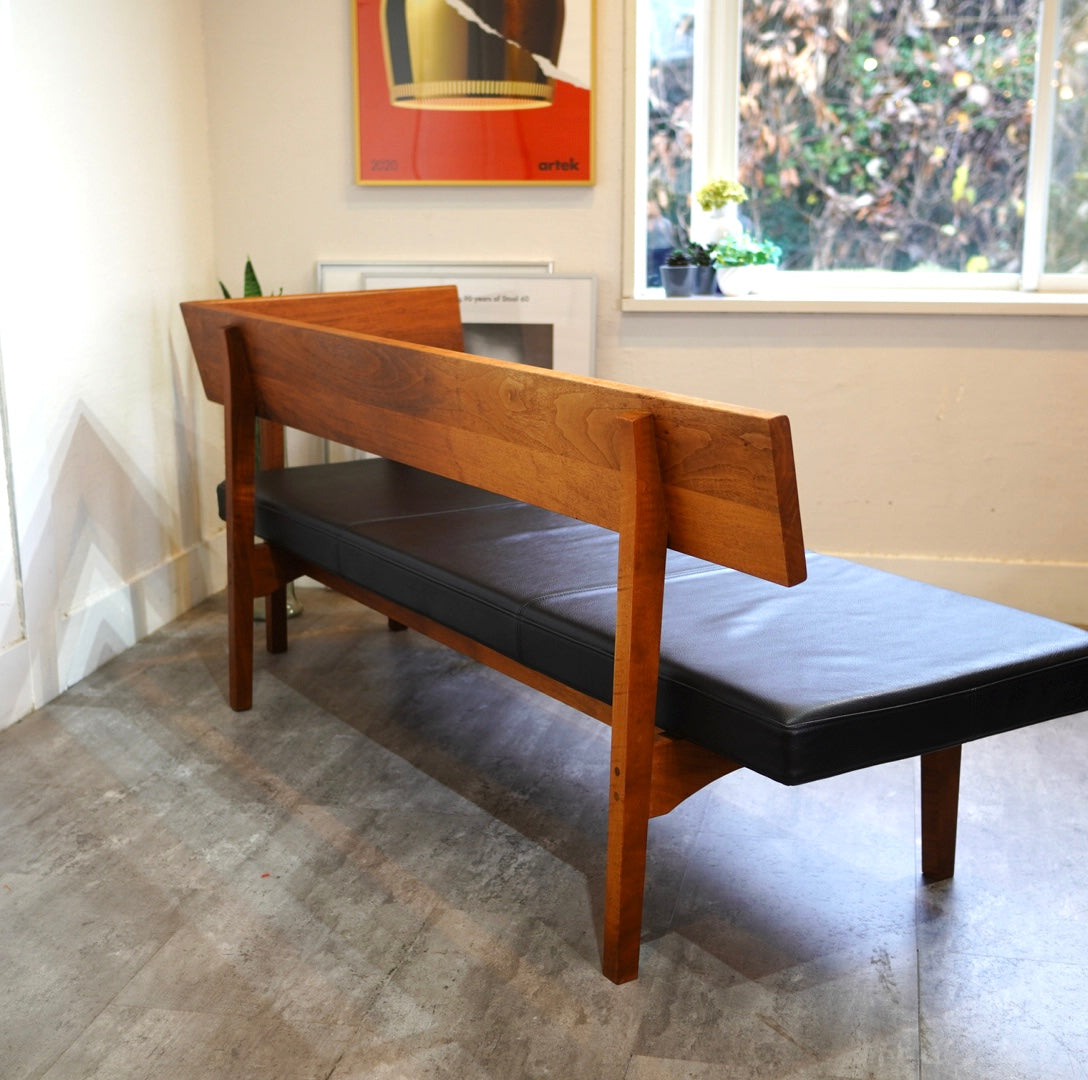 展示品　マスターウォール　レガーロ　本革　レザー　2人掛けソファ　ベンチ　無垢材 マスターウォール / MASTERWAL レガーロソファ / REGALO ワンアーム