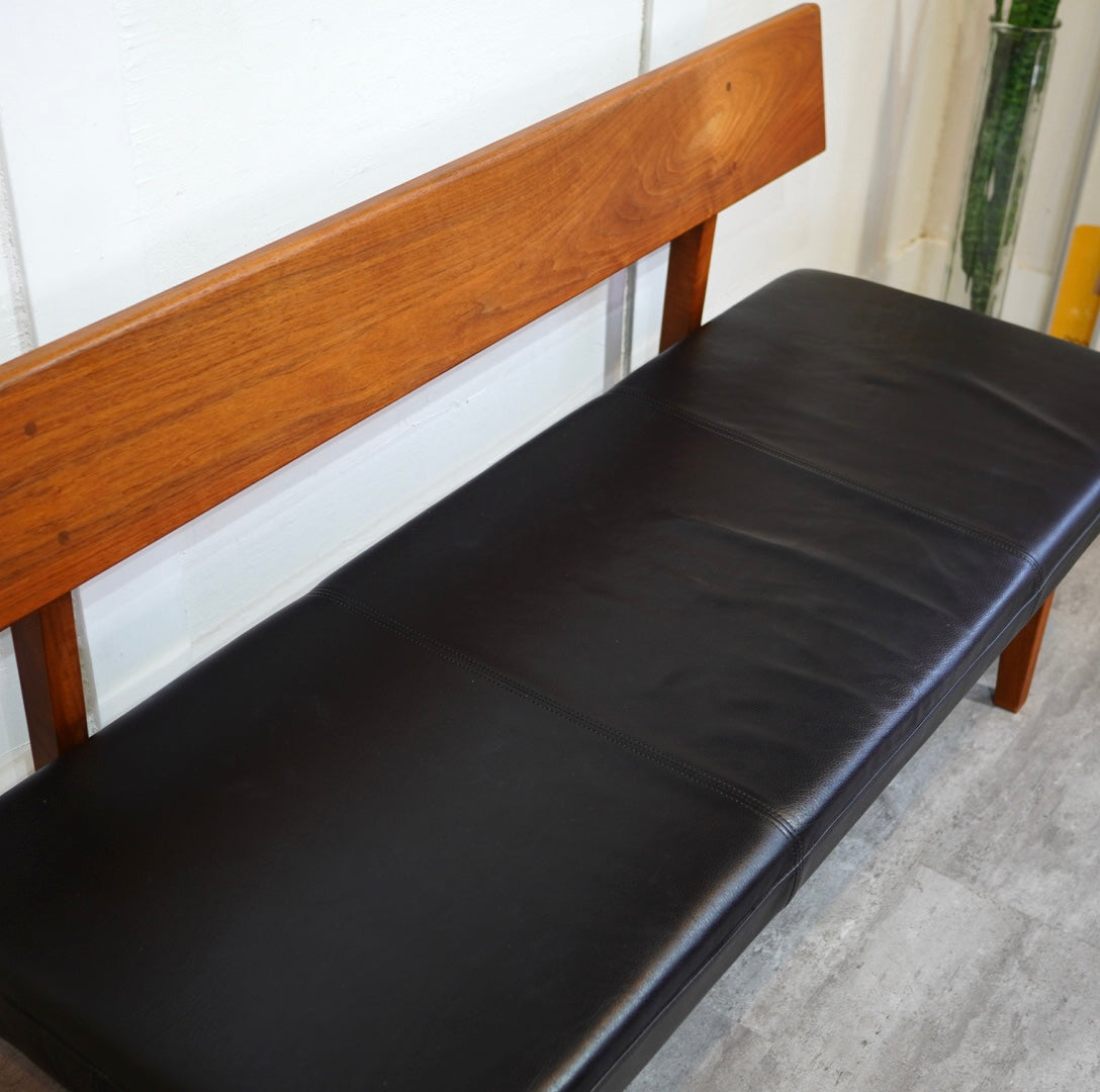 マスターウォール / MASTERWAL レガーロソファ / REGALO アームレス