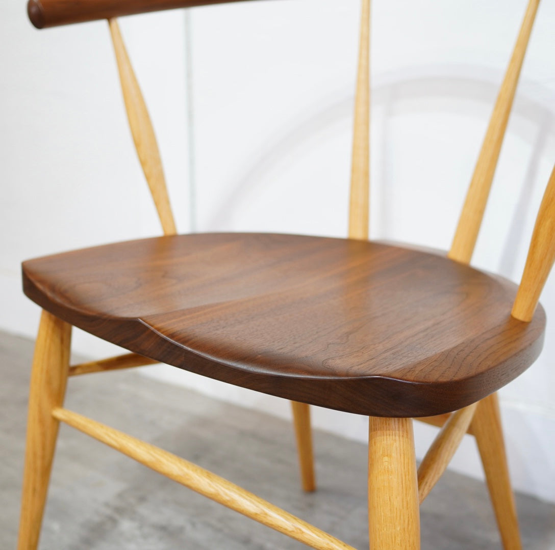 高山ウッドワークス 柏木工 カフェチェア 岩倉栄利 ダイニングチェア ウォールナット