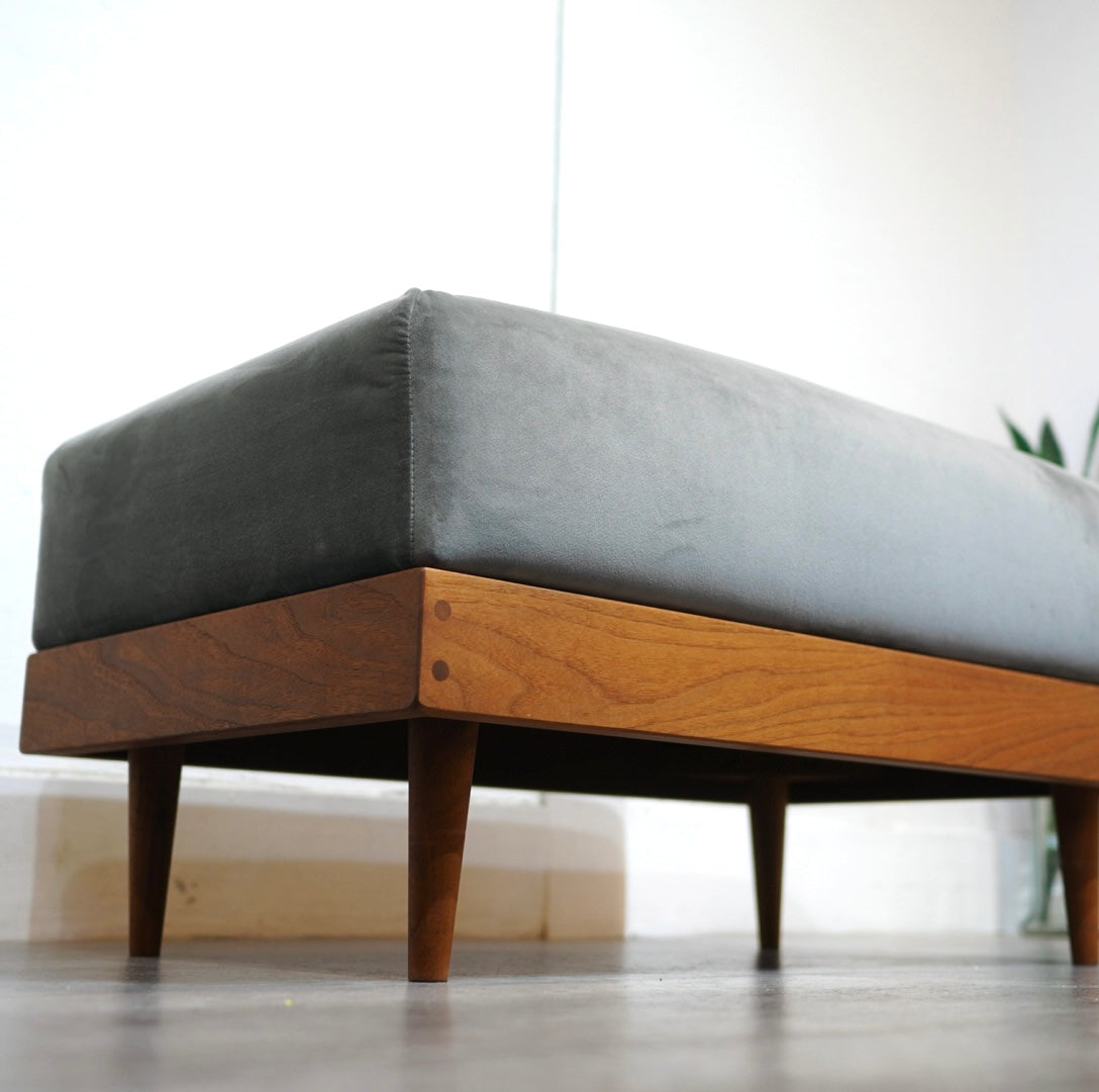 マスターウォール / MASTERWAL ヘヴン / HEAVEN  オットマン - Restyle