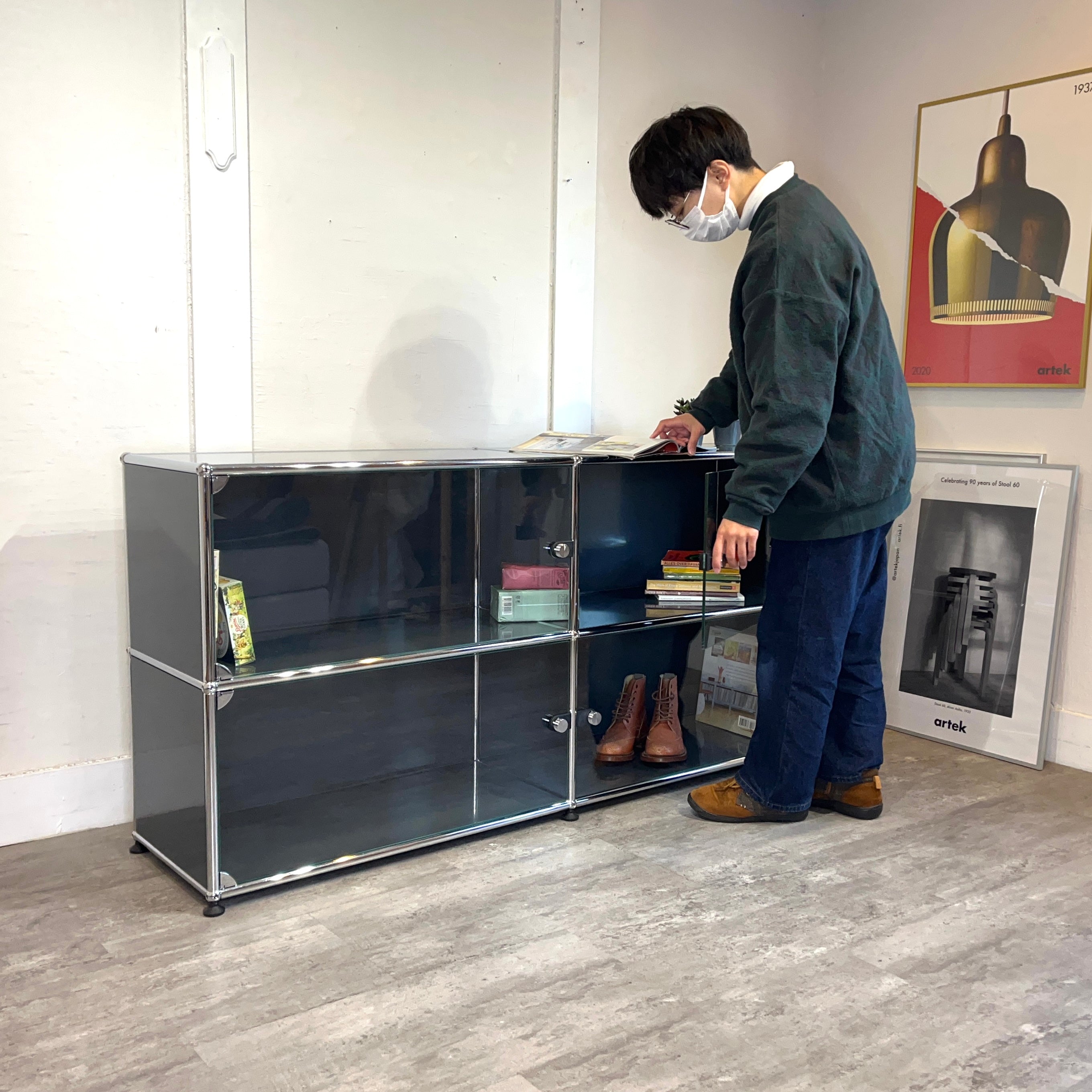 USM Heller USMハラー 2列2段 キャビネット テレビボード USMハラー / USM Haller モジュラーキャビネット 2列2段 ガラスドア