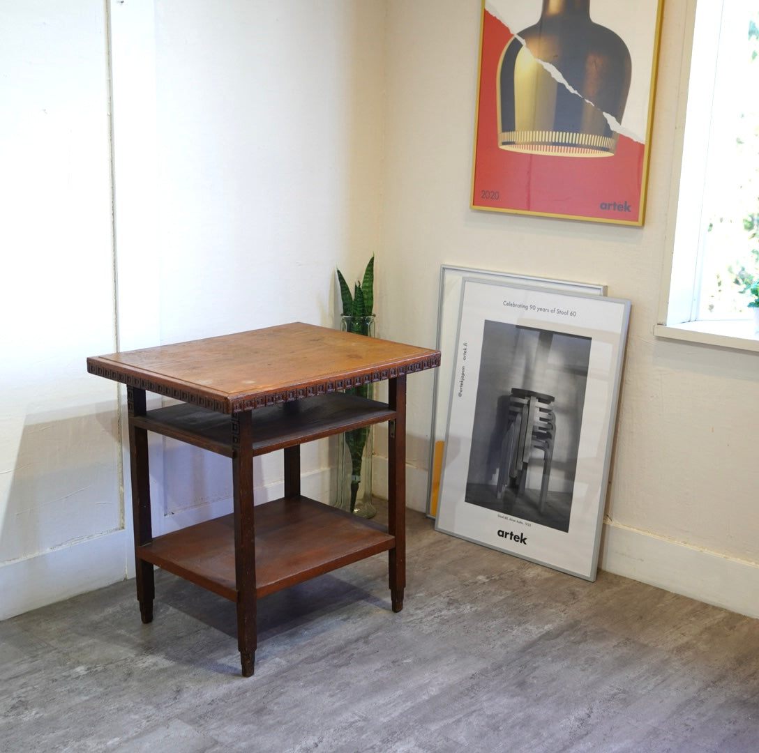 フランクロイドライト / Frank Lloyd Wright サイドテーブル /  アンティーク 帝国ホテル使用品