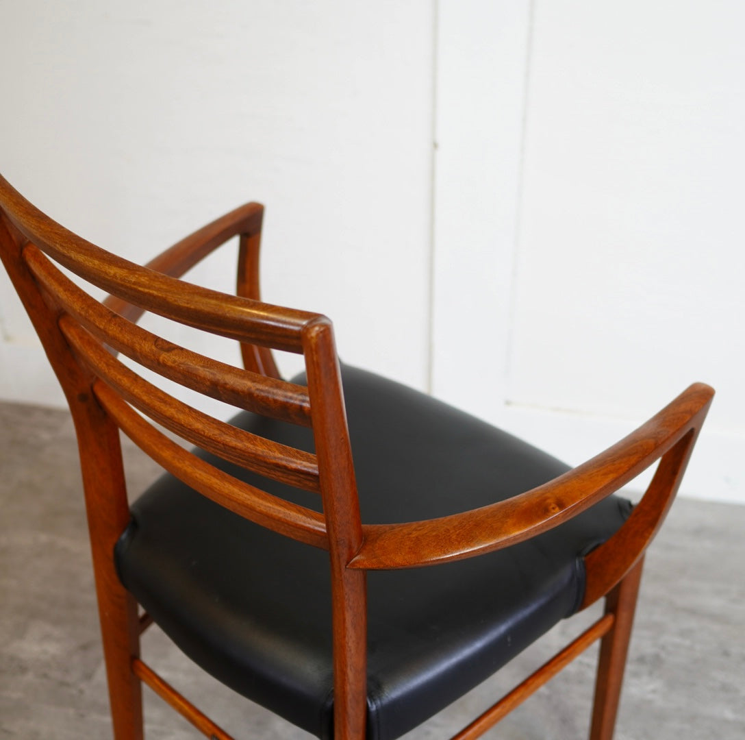 カリモク家具 / karimoku ビベンテ アームチェア 中古 木