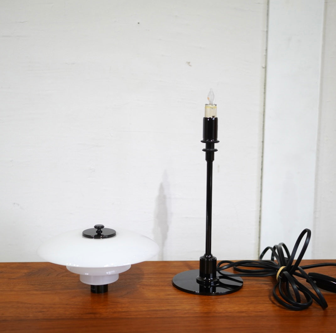 ルイスポールセン / Louis Poulsen PH2 / 1テーブルランプ