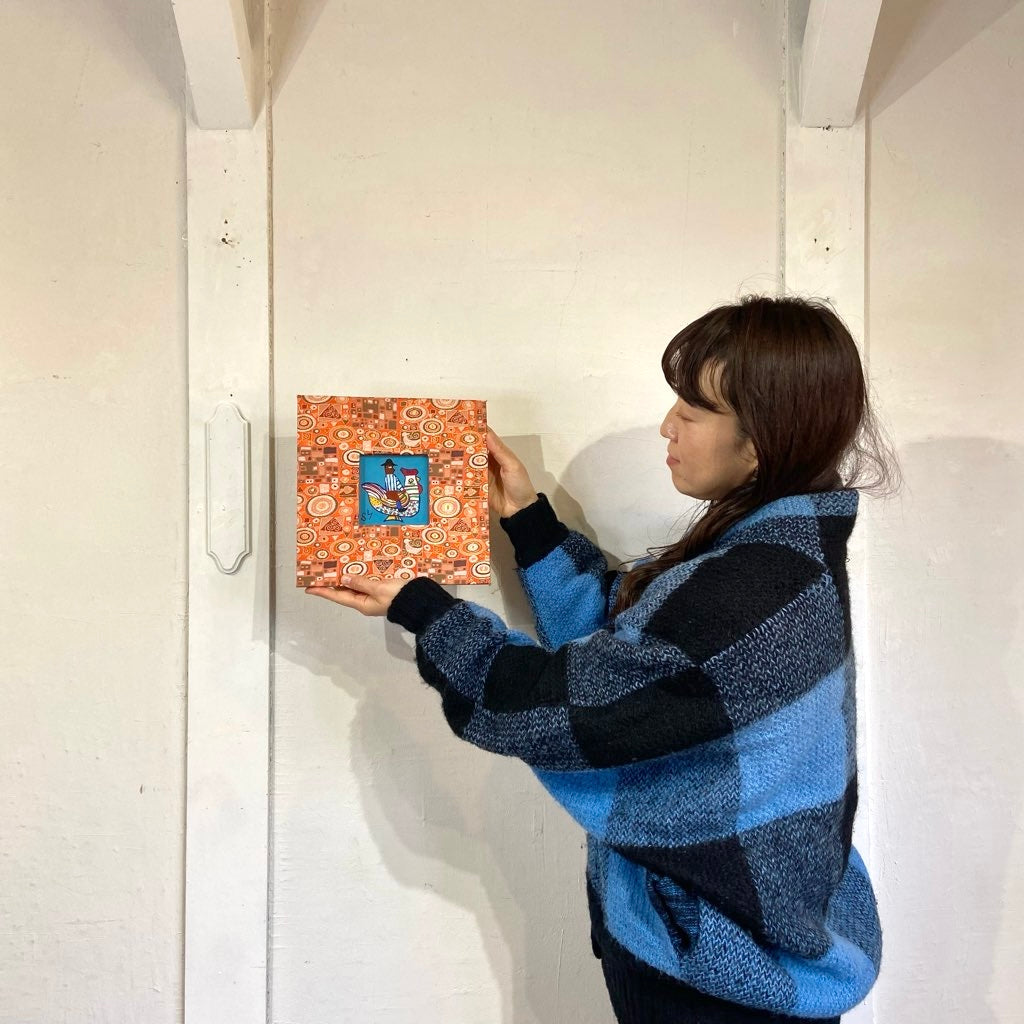 柚木沙弥郎 ガラス絵 「メキシコの鳥と人形」