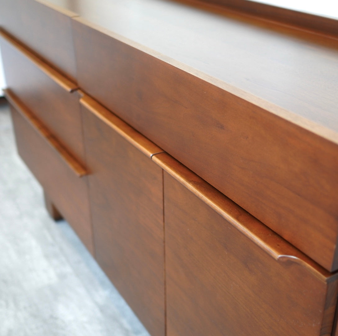 ソース / source ビス / BIS サイドボード 140 ウォールナット 展示品