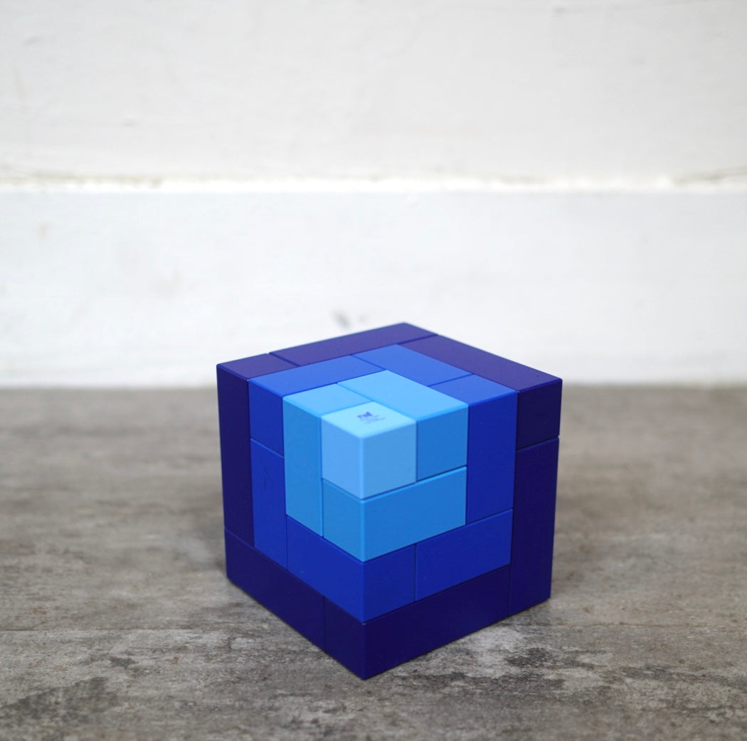 ネフ社 / Naef キュービックス / Cubicus ブルー 立体パズル