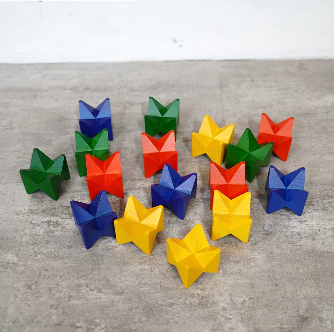 正規品 ネフ社 Naef Spiel ネフスピール 16ピース ネフ / Naef ネフスピール 積み木 おもちゃ 16ピース スイス製 木製