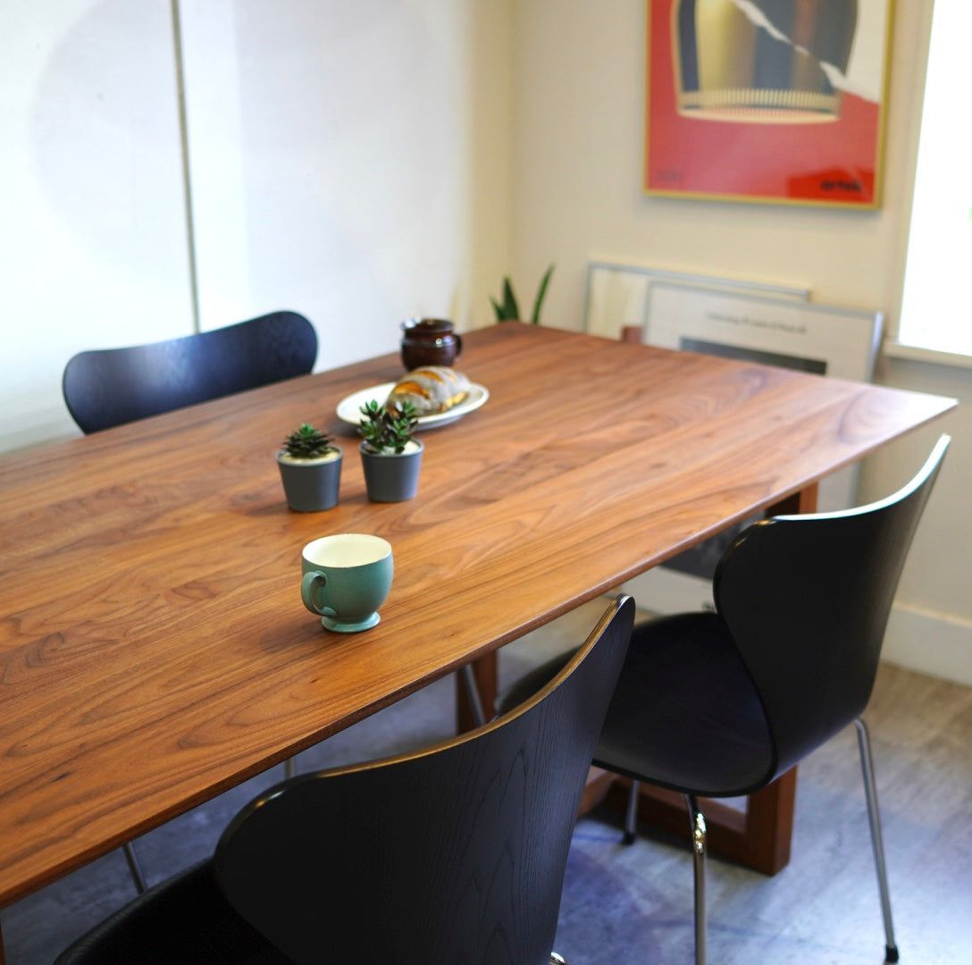 リアルスタイル / REAL Style アルゴマ ウォールナット材 ダイニングテーブル 180cm