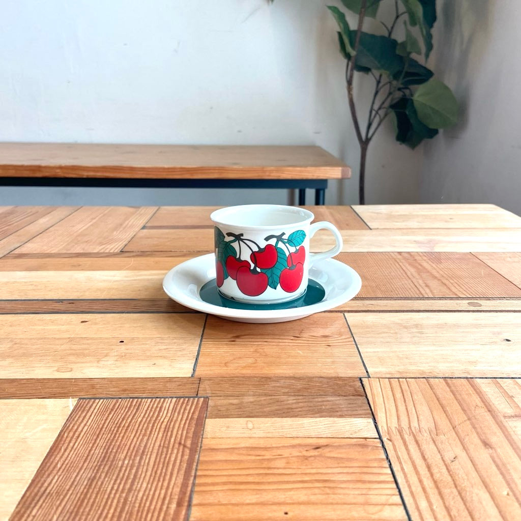 アラビア / ARABIA  キルシッカ / Kirsikka カップ＆ソーサー さくらんぼ ヴィンテージ