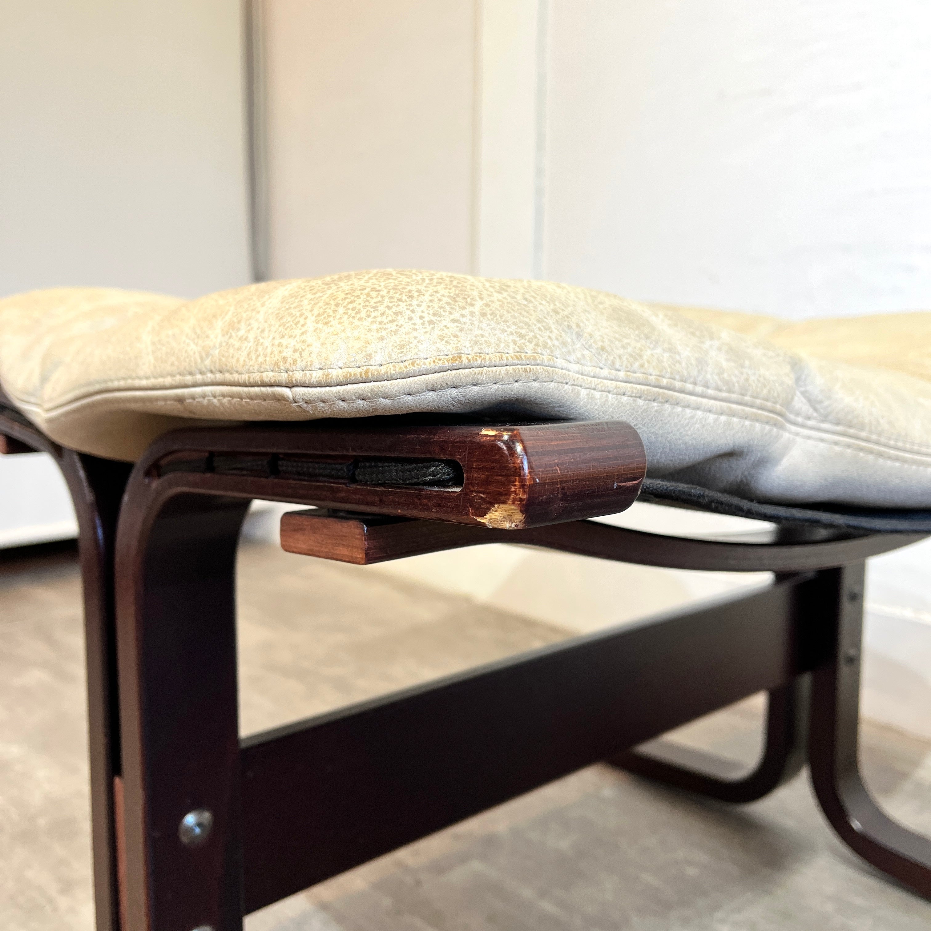 ウェストノーファ / WESTNOFA シエスタ / SIESTA 1人掛けソファ＆オットマン