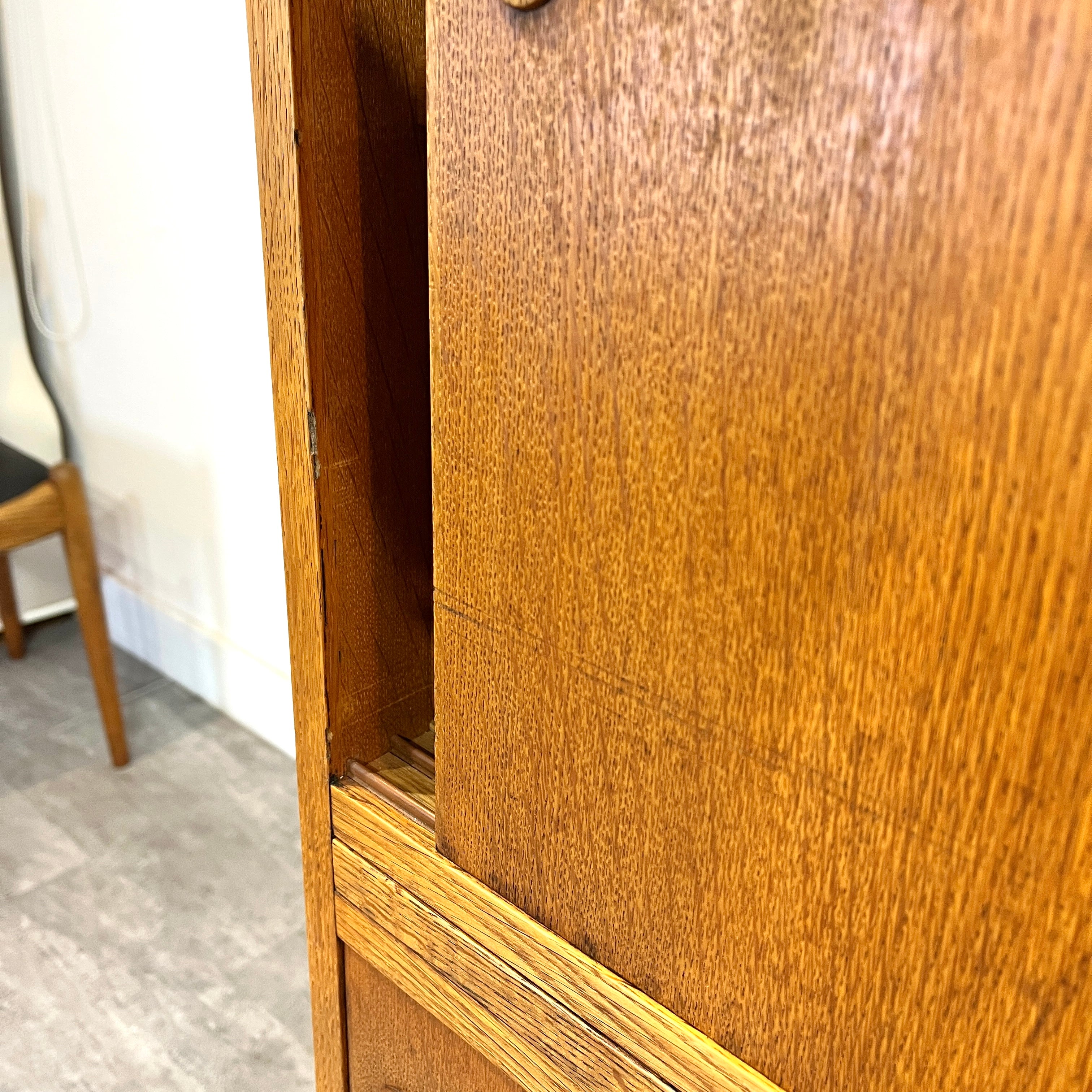 北欧ヴィンテージ オーク材 キャビネット デンマーク製