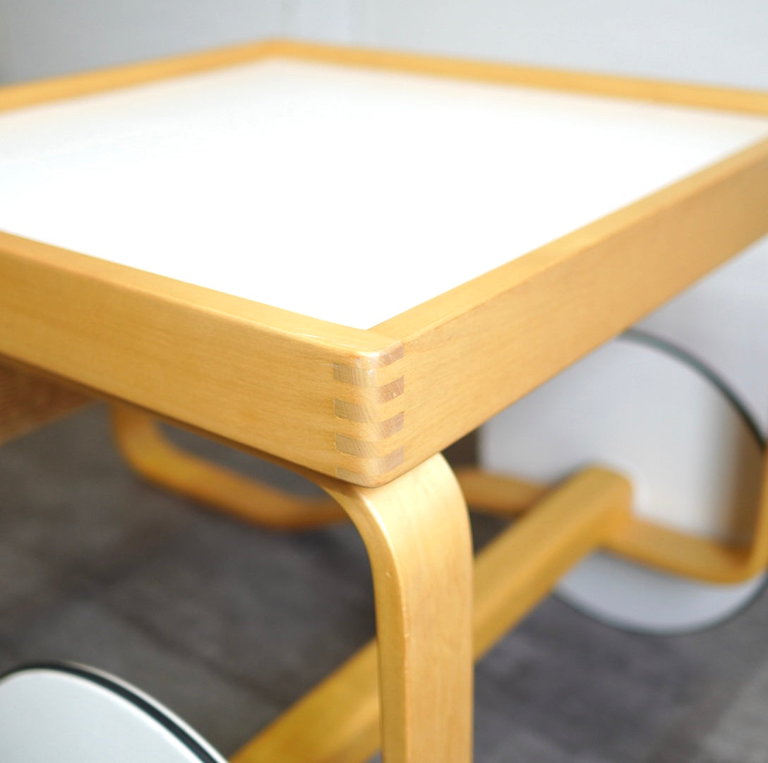 アルテック / Artek ティートローリー 900 ホワイト アルヴァ・アアルト 北欧