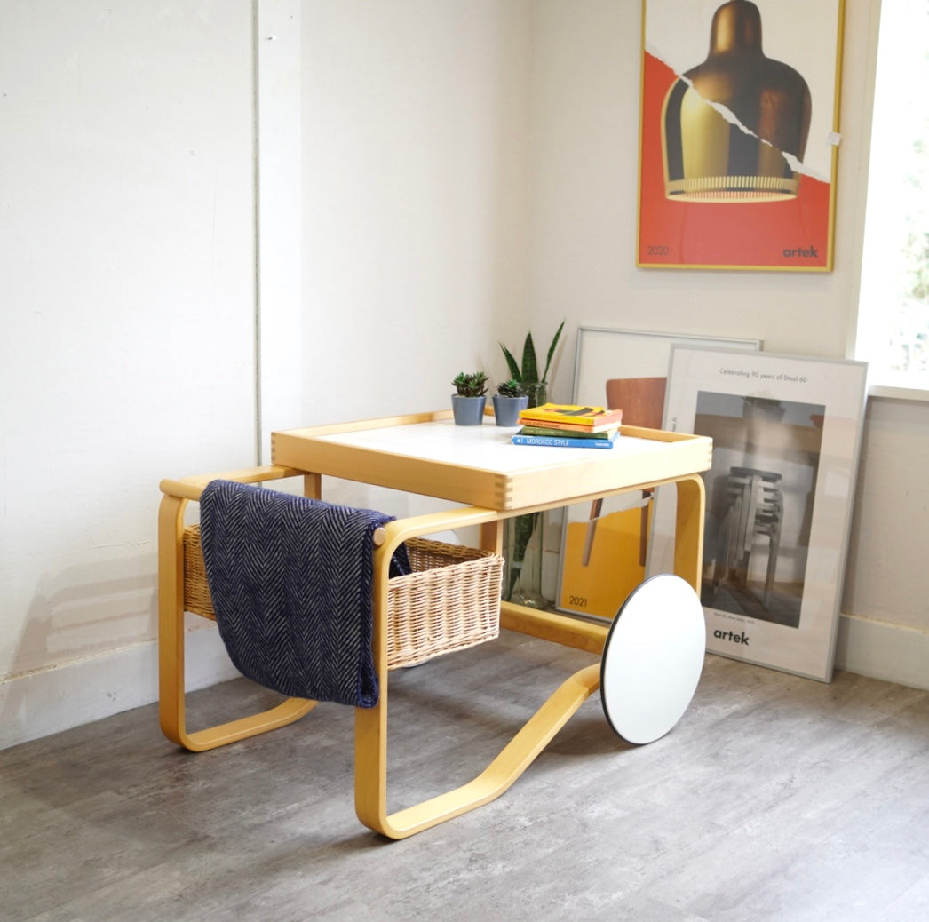 ハビタ / habitat エレファントスツール FRP製 ホワイト 柳宗理