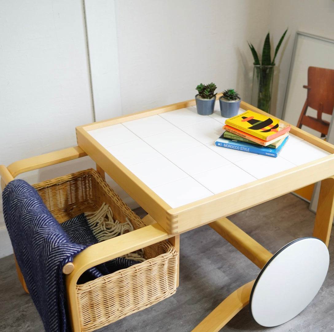 アルテック / Artek ティートローリー 900 ホワイト アルヴァ・アアルト 北欧