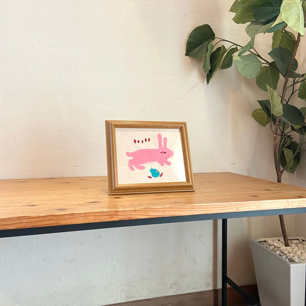 柚木沙弥郎 型染め絵 ピンクうさぎ 額入り布 30×25