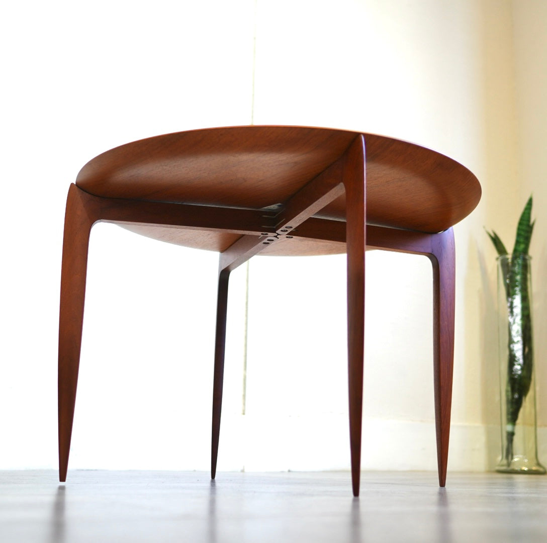 フリッツハンセン / FRITZ HANSEN トレイテーブル ラージ チーク 60