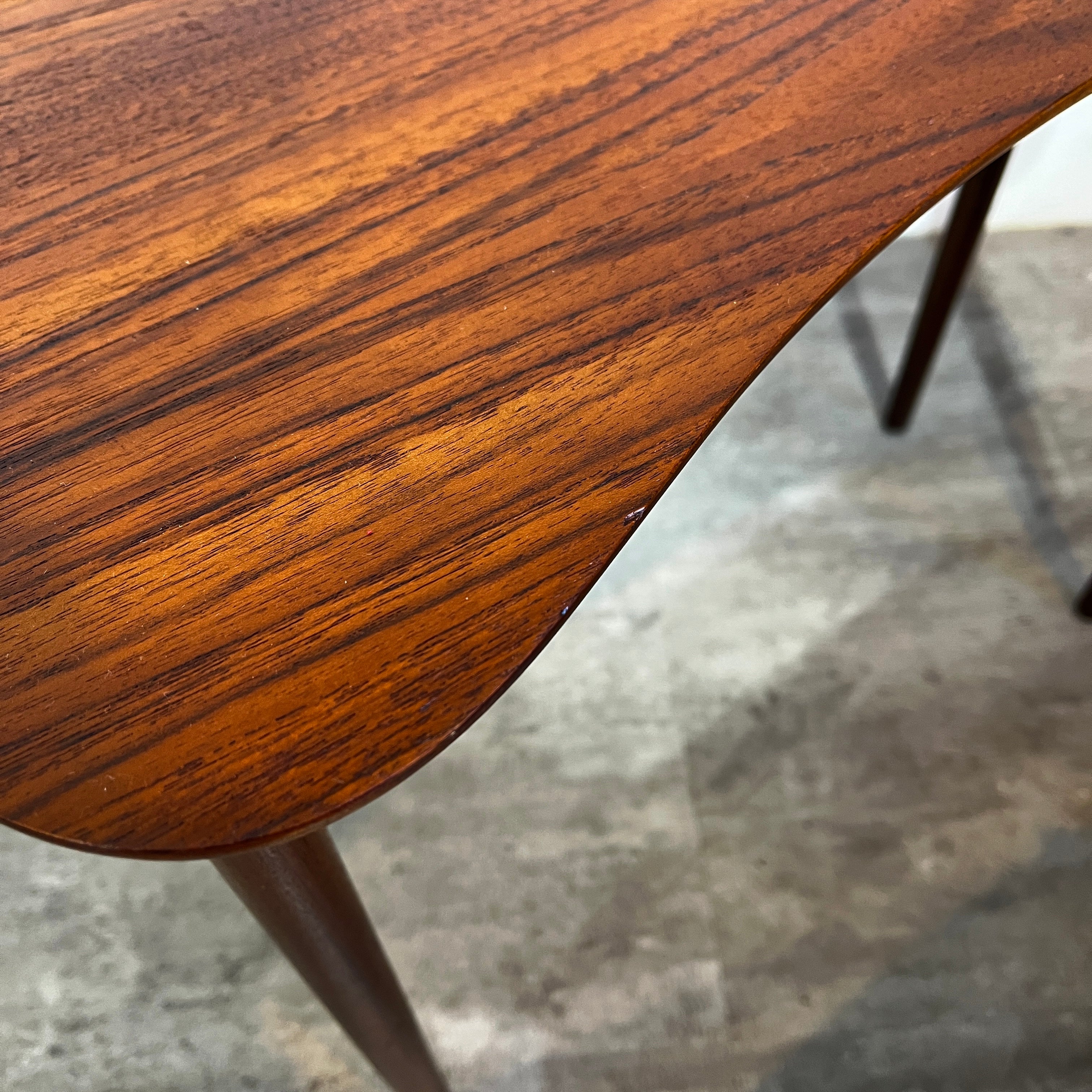 北欧ヴィンテージ ネストテーブル キドニーテーブル ビーンズテーブル コーヒーテーブル デンマーク チーク材