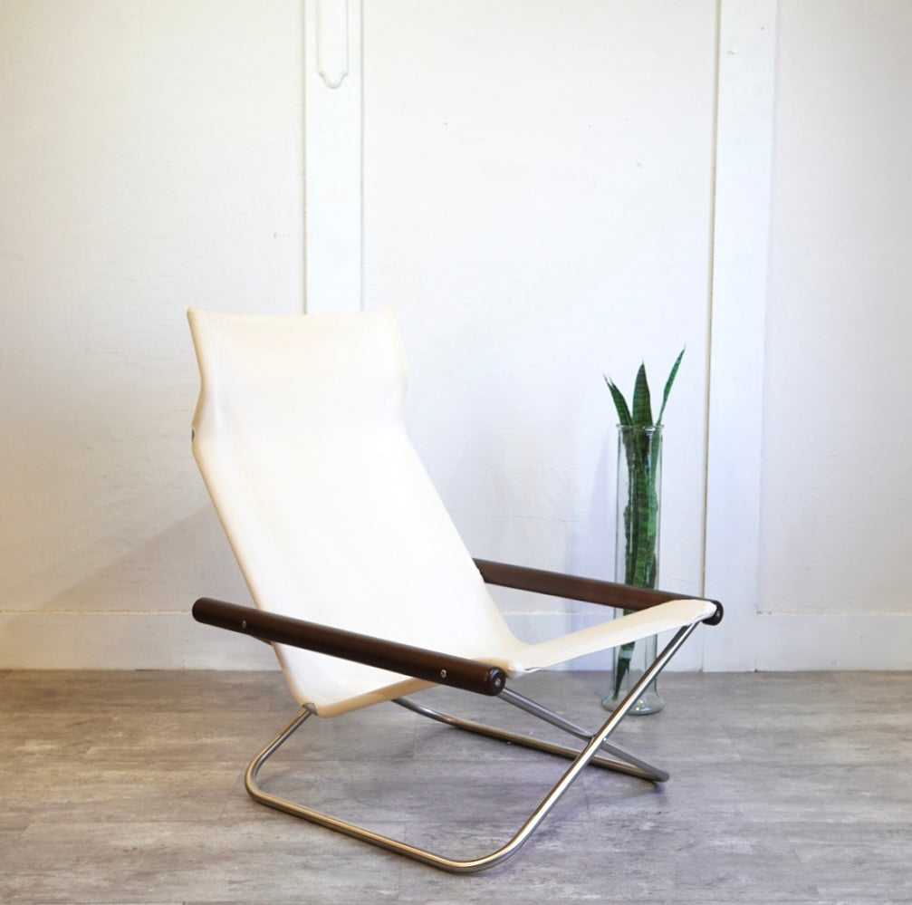 ニーチェアＸ / NychairX ダークブラウン×ホワイト 新居猛