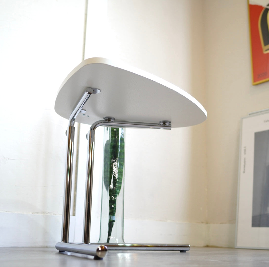 テクタ / TECTA K22 サイドテーブル アッシュホワイト ドイツ