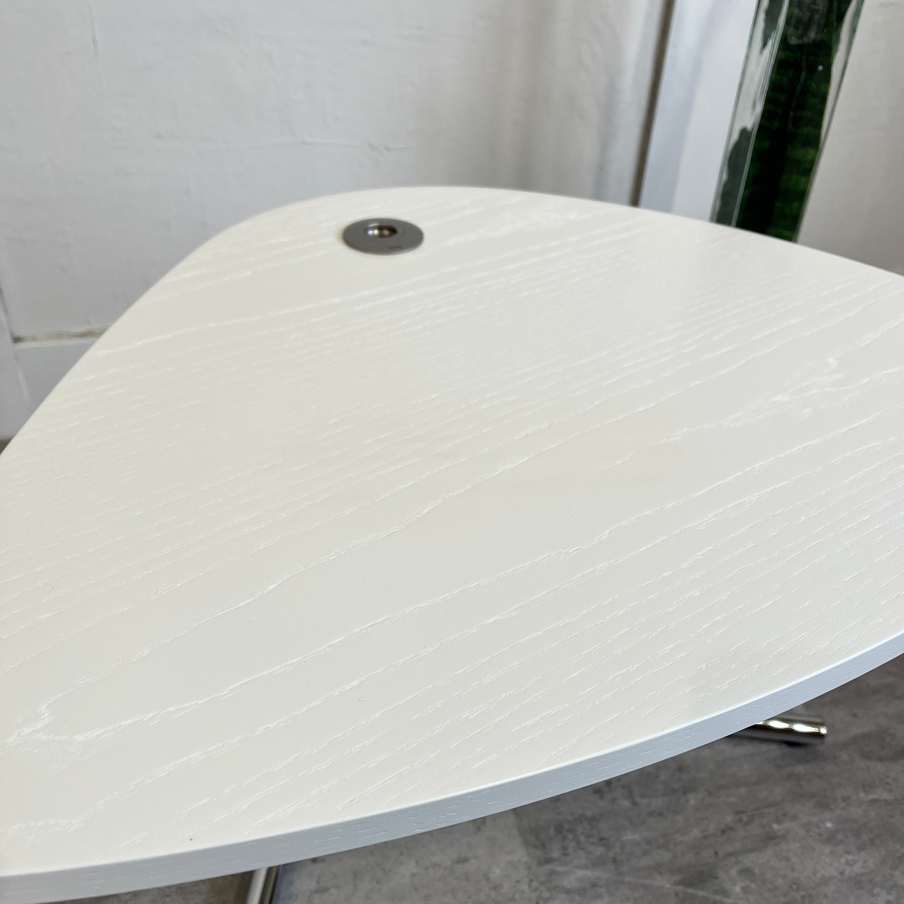 テクタ / TECTA K22 サイドテーブル アッシュホワイト ドイツ