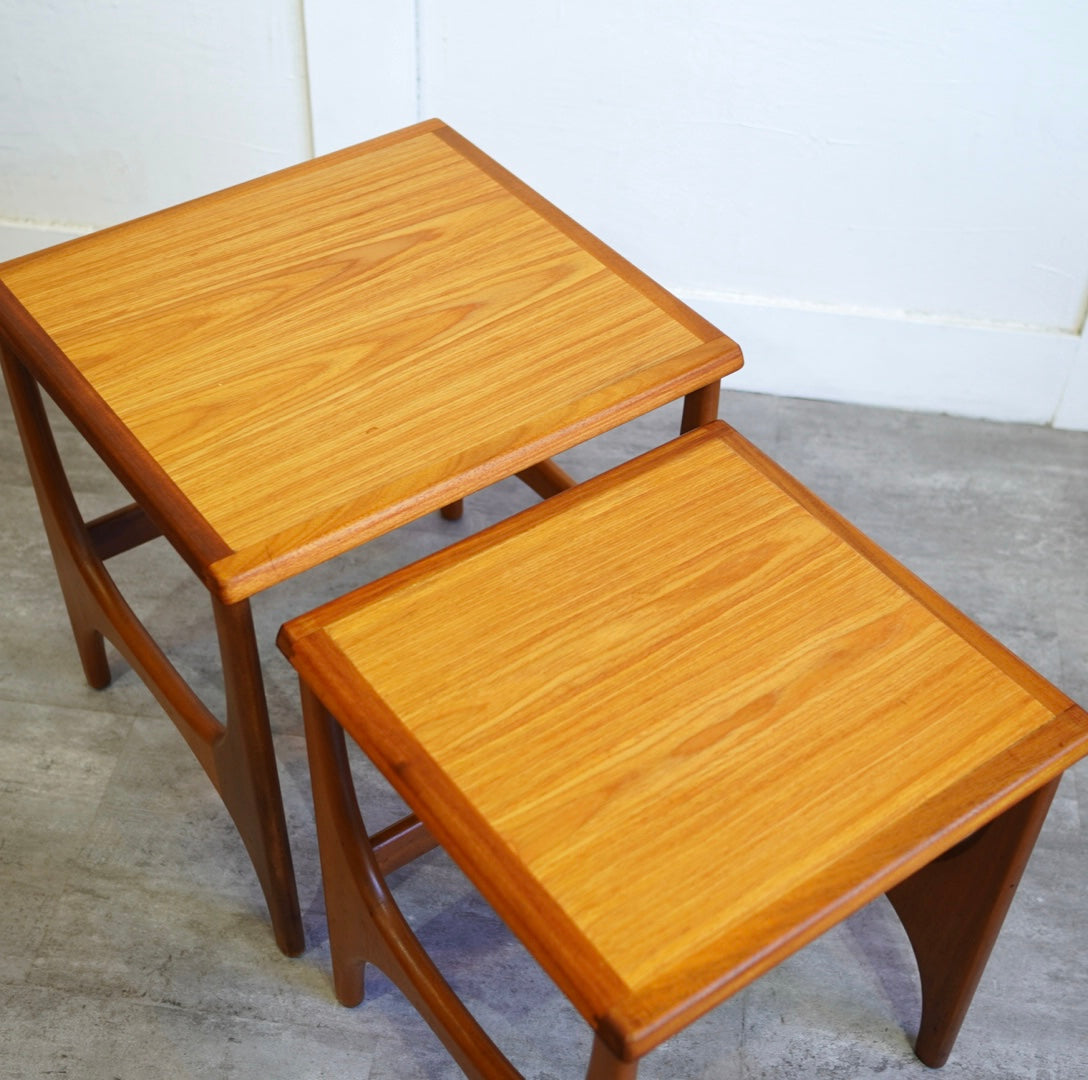 ストーンヒル / STONEHILL Stateroomシリーズ チーク材 ネストテーブル ヴィンテージ