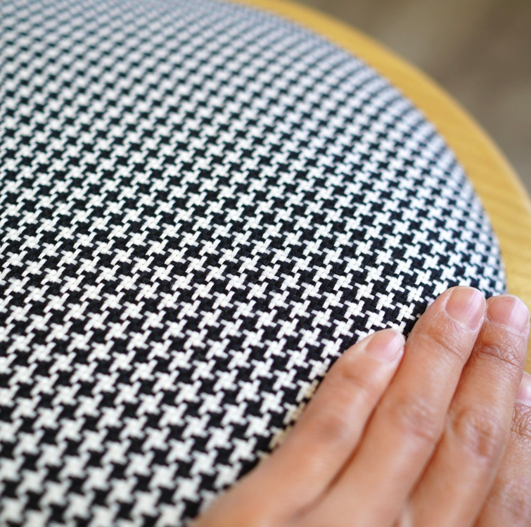 スンカイ材 丸スツール ナチュラル色 未使用