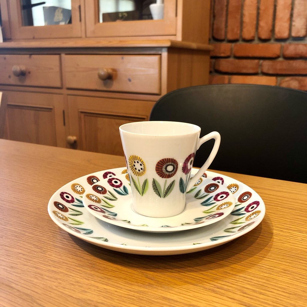 ウプサラエクビー / Uppsala Ekeby ベリス / Bellis カップ＆ソーサー&プレート スウェーデン ヴィンテージ