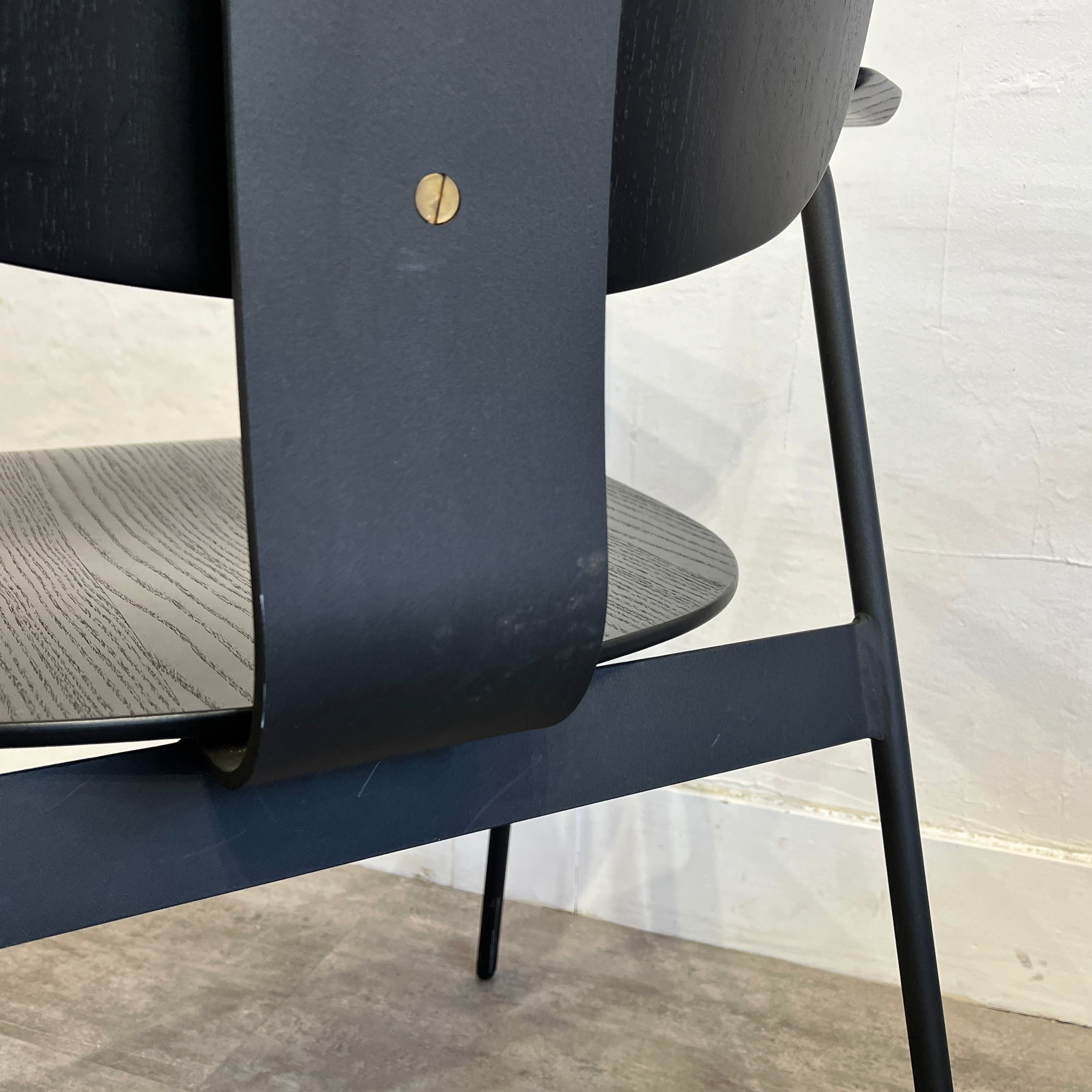 COMPLEX UNIVERSAL FURNITURE SUPPLY F2 CHAIR エフツーチェア 中古