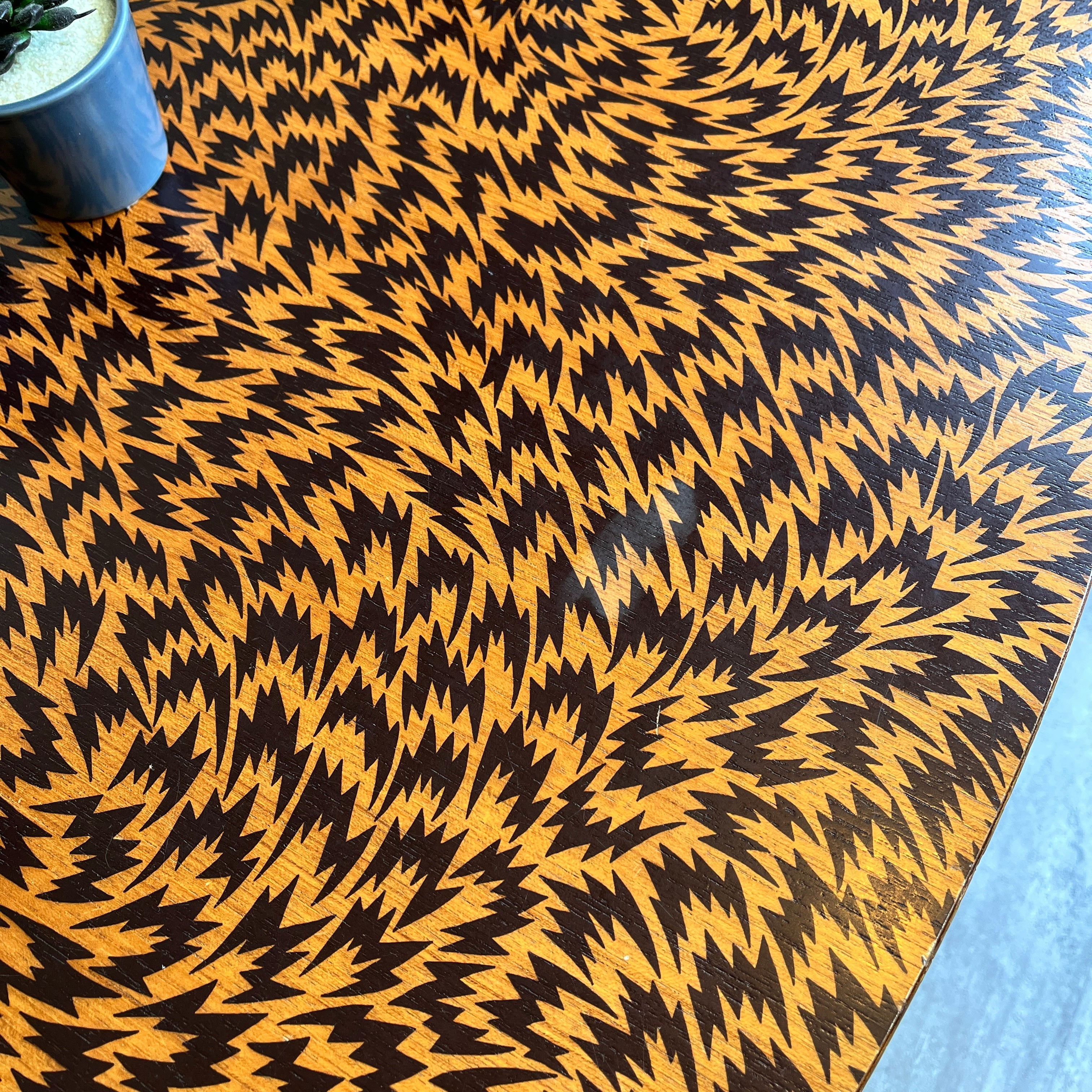 グラフ / graf ad イーリーキシモト / ELLY KISHIMOTO プランクトン / Plankton テーブル