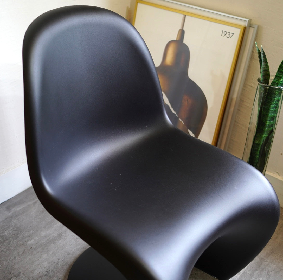 ヴィトラ  /  Vitra パントンチェア / Panton Chair ブラック