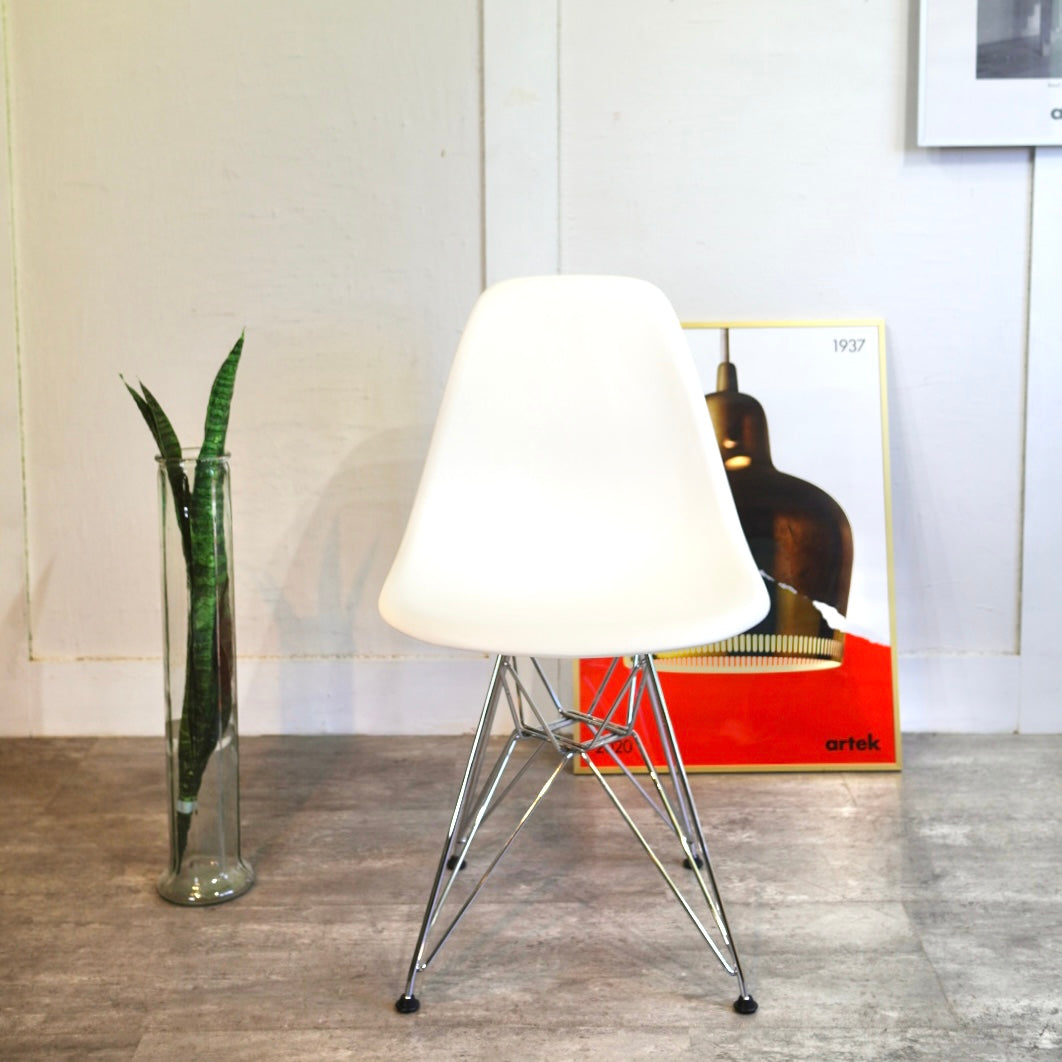 ヴィトラ / Vitra シェルチェア エッフェルベース イームズ