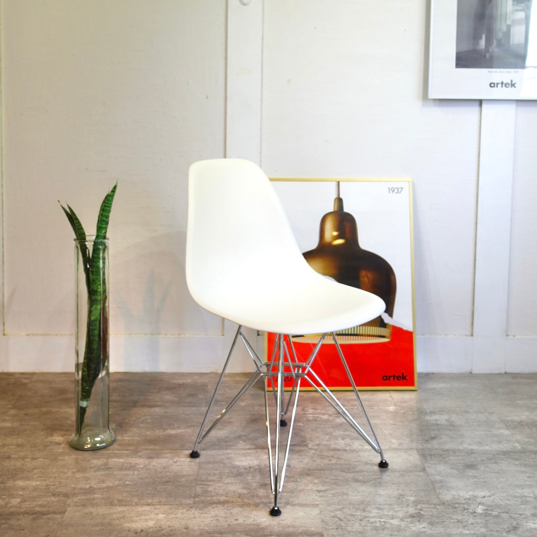 ヴィトラ / Vitra シェルチェア エッフェルベース イームズ