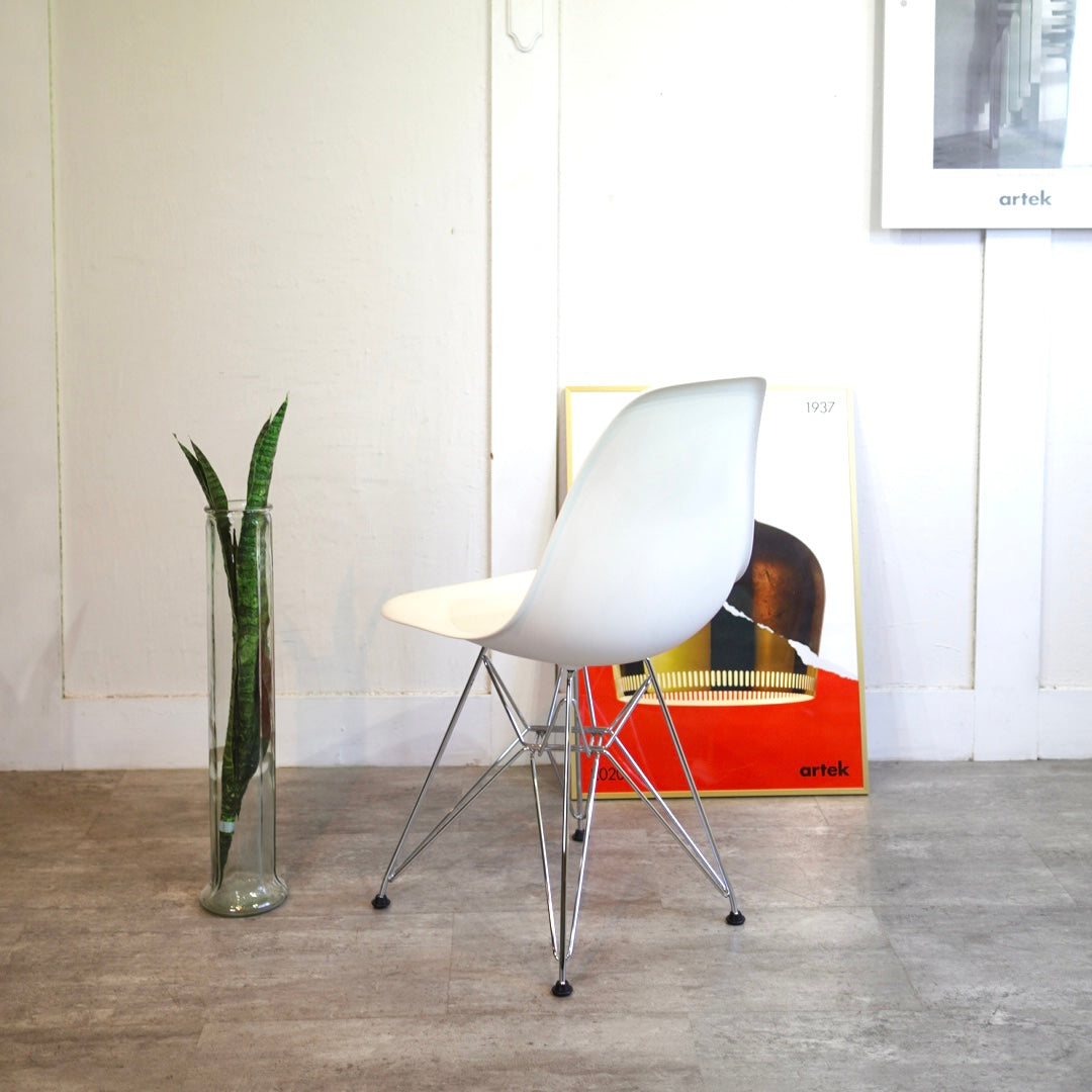 ヴィトラ / Vitra シェルチェア エッフェルベース イームズ