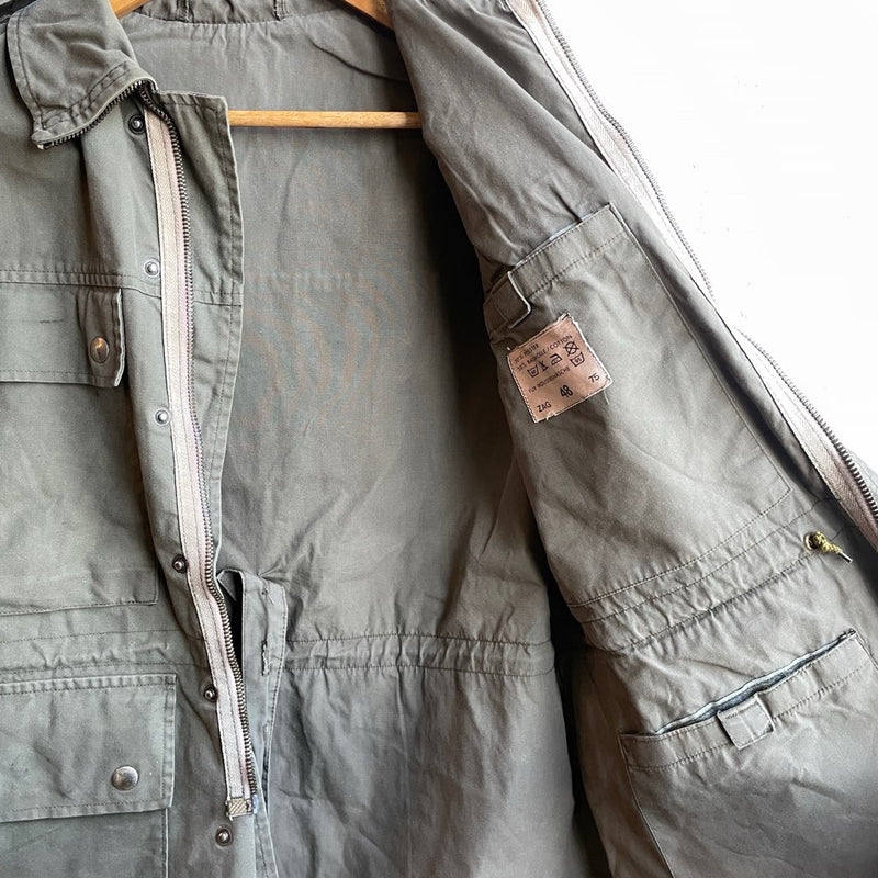 実物スイス軍  マウンテンパーカー  ミリタリージャケット  ユーロミリタリー 70s スイス軍 実物 フィールドジャケット ユーロ ミリタリー