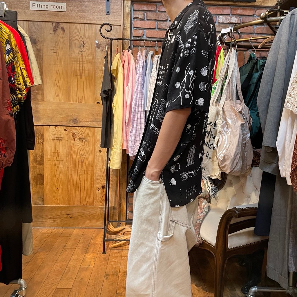 【古着】90s 総柄 サイケデリックシャツ シェルボタン ブラック
