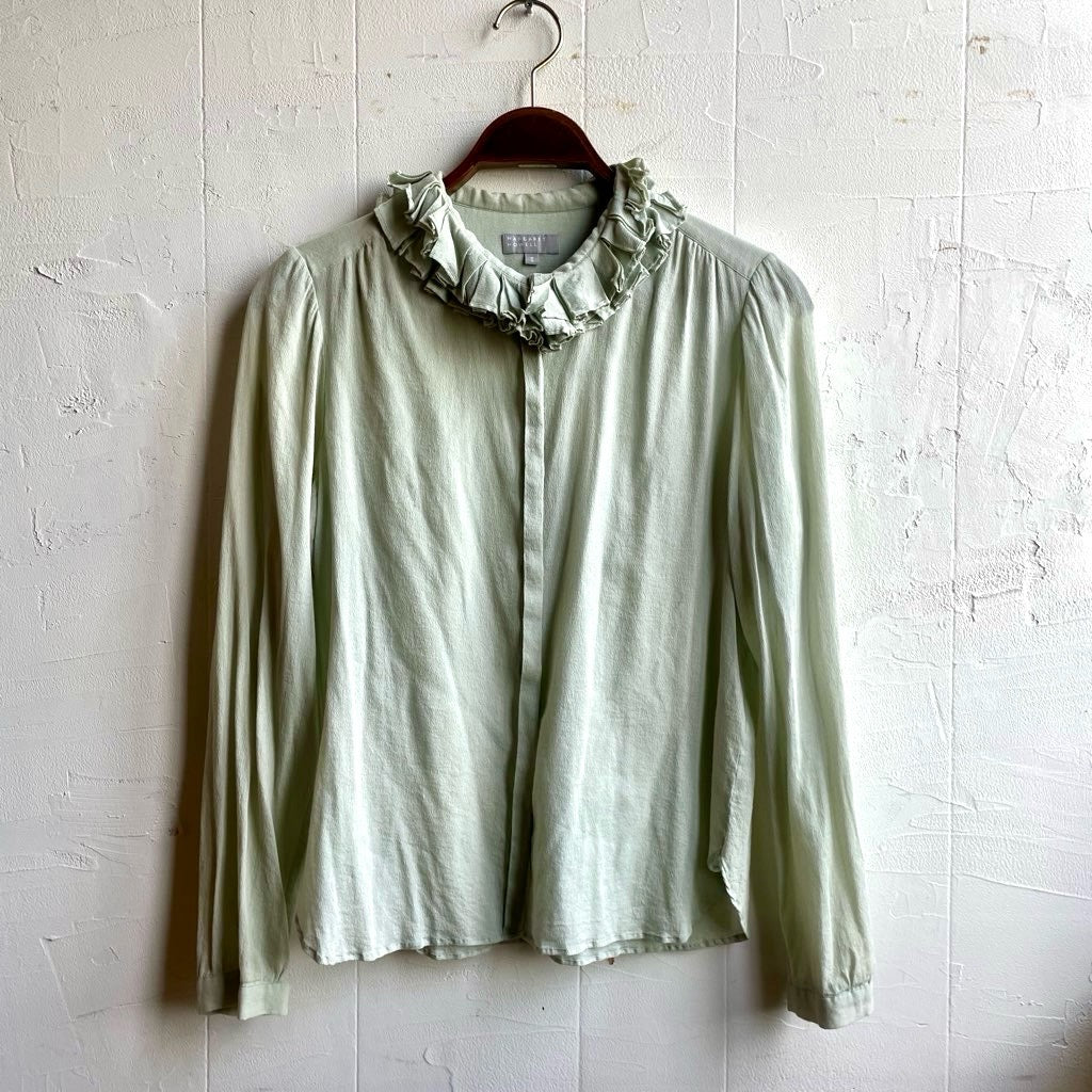 大人上品なおすすめコーデ / 古着】マーガレットハウエル MARGARET フリル シルク混 HOWELL トップス